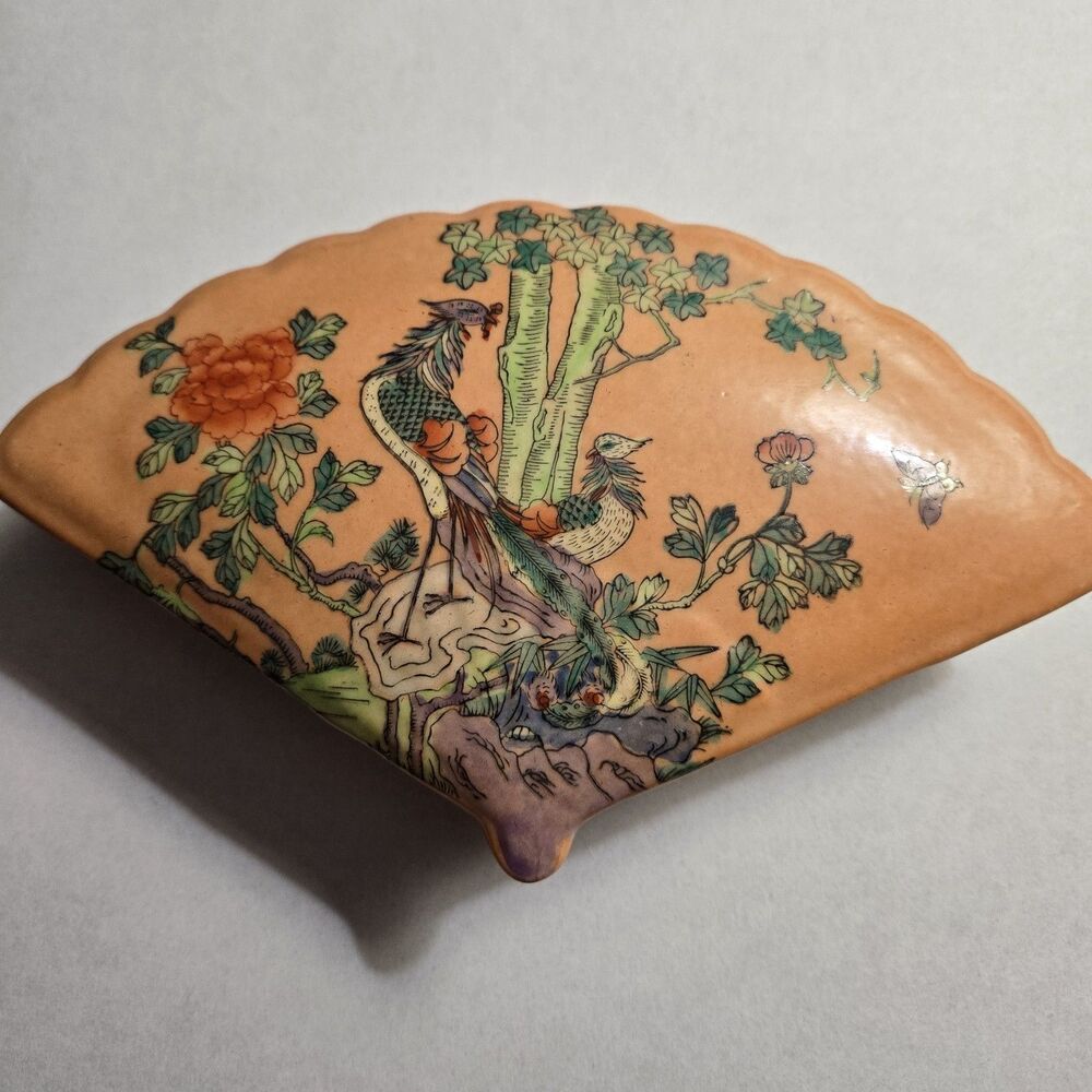 Vintage David Thomas Lamp and Accessories Porcelain Trinket Box -made in Macau